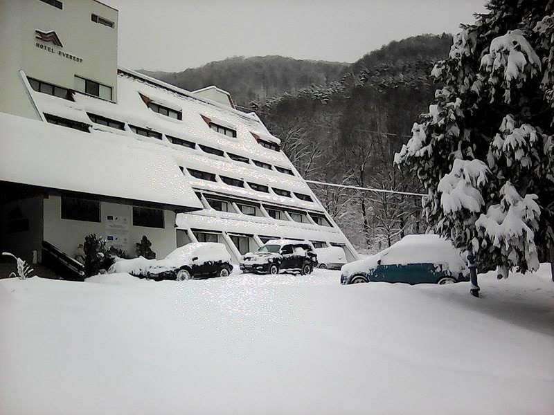 Отель Everest Hotel Етрополе-10